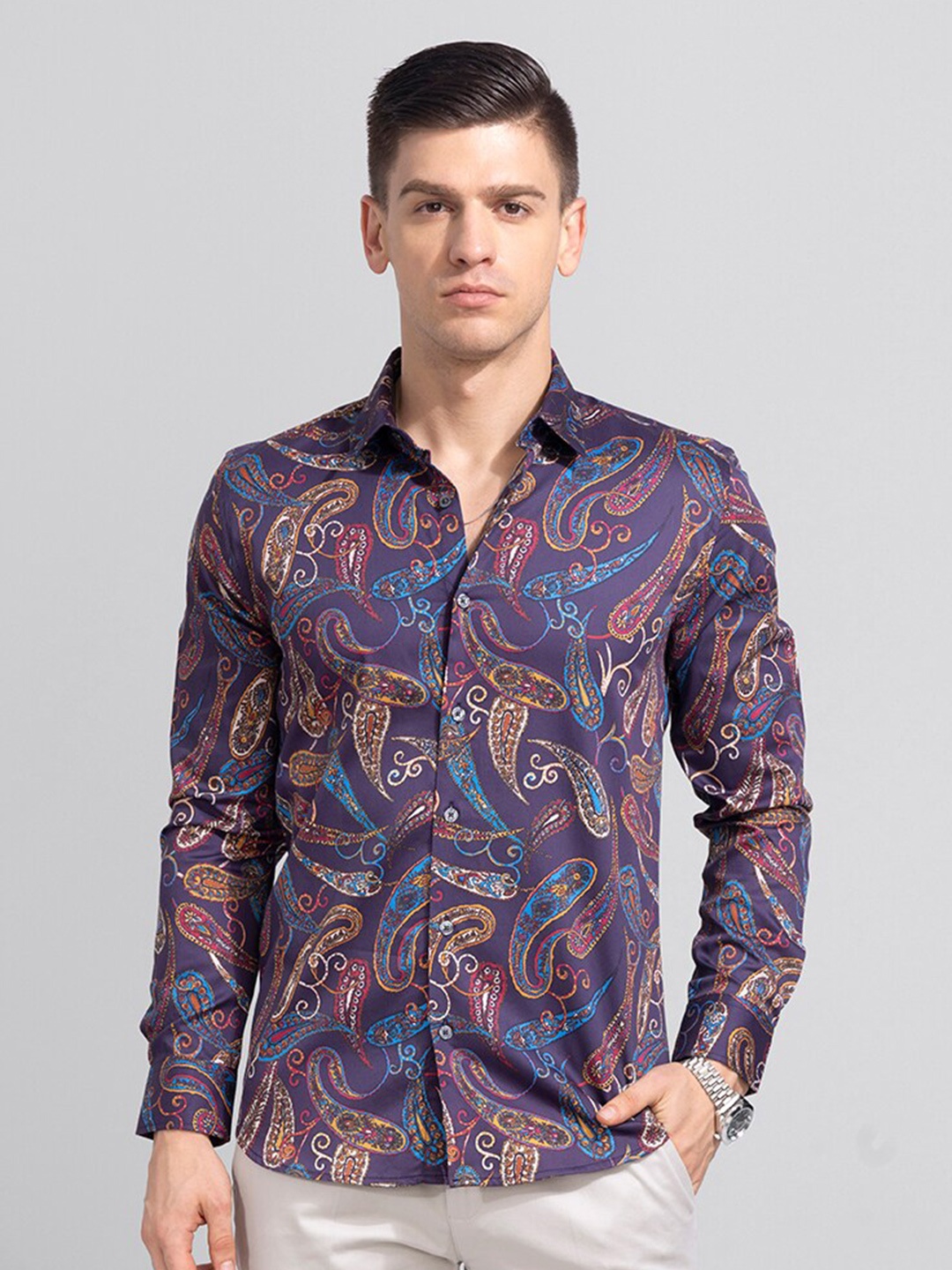 

Snitch Purple Slim Fit Ethnic Motifs Printed Casual Cotton Shirt