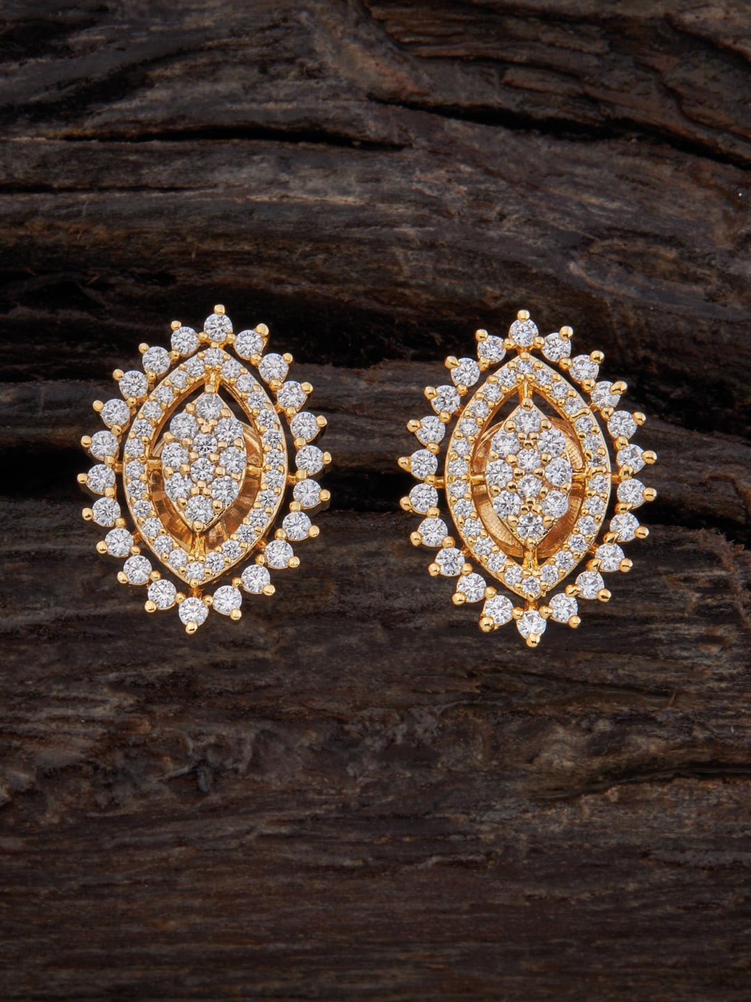 

Kushal's Fashion Jewellery Gold-Plated Contemporary Studs Earrings