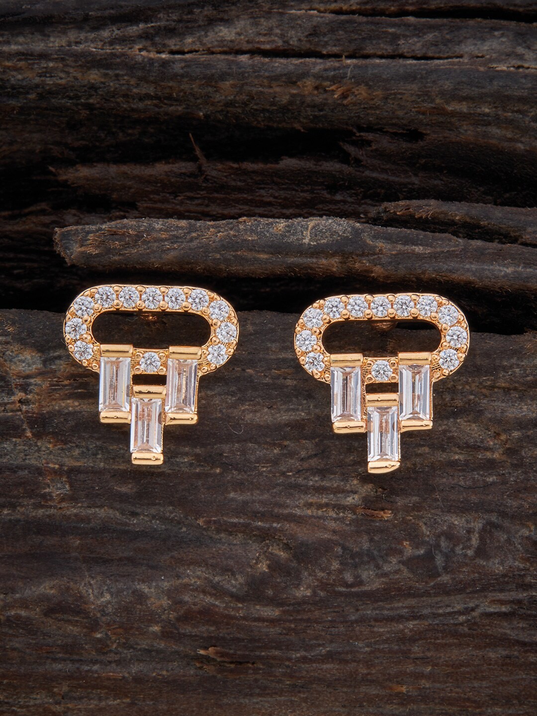 

Kushal's Fashion Jewellery Gold-Plated Contemporary Studs Earrings