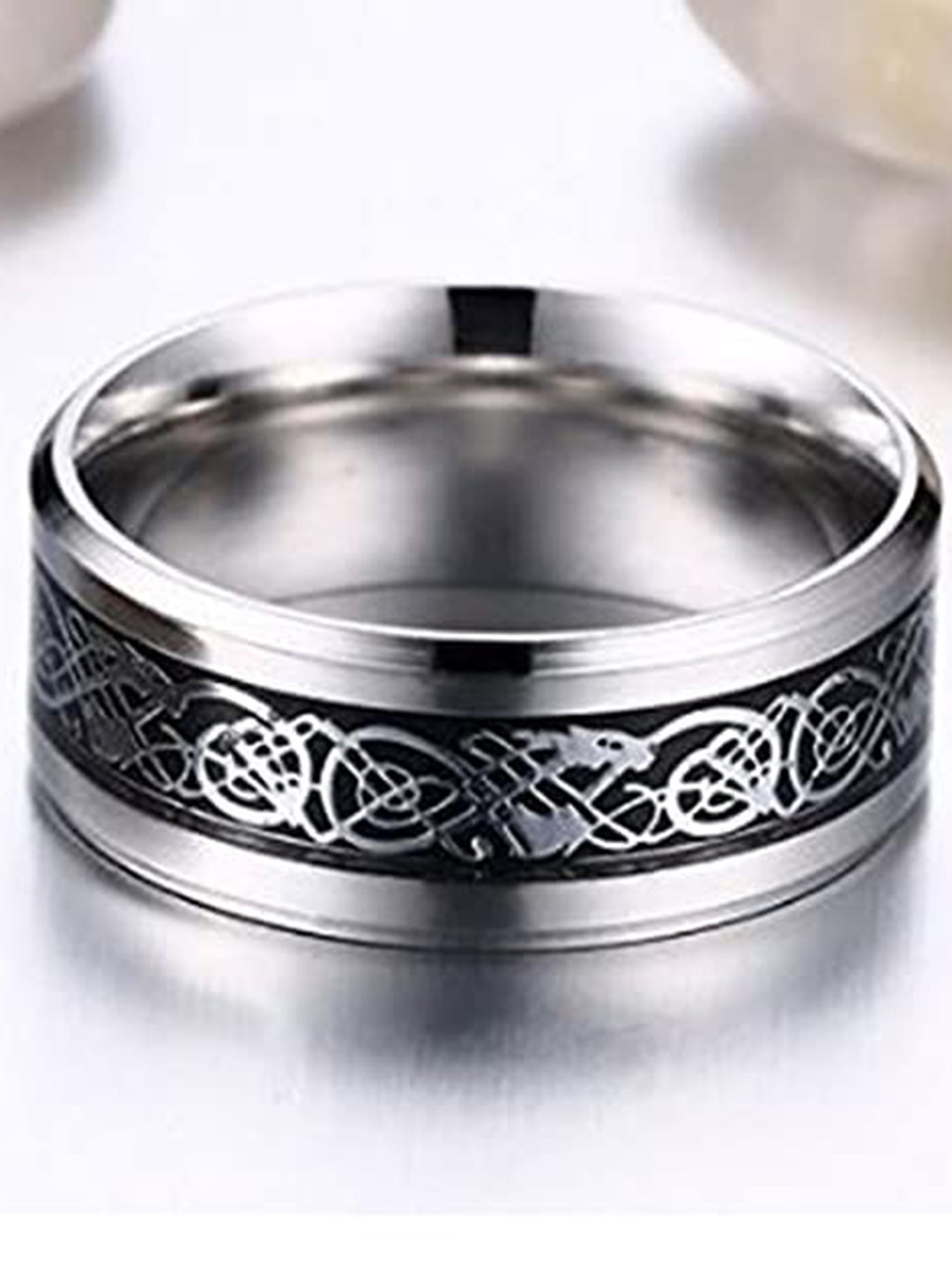 

VIEN Stainless Steel Silver-Plated Band Finger Ring