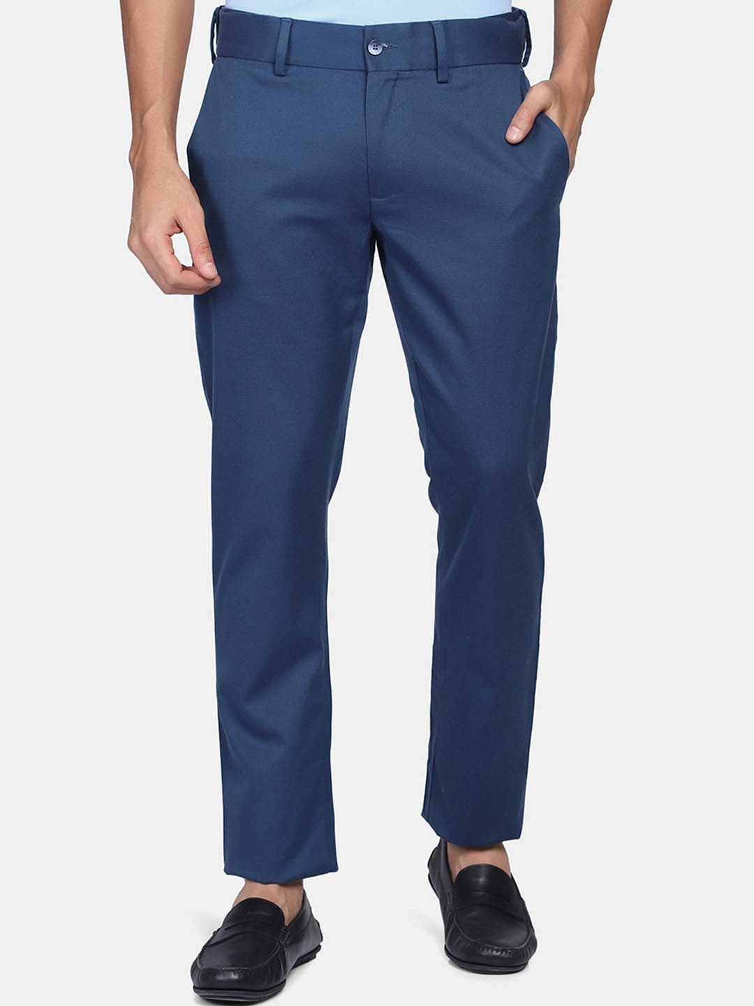 

Blackberrys Men Slim Fit Mid-Rise Cotton Chino Trousers, Blue