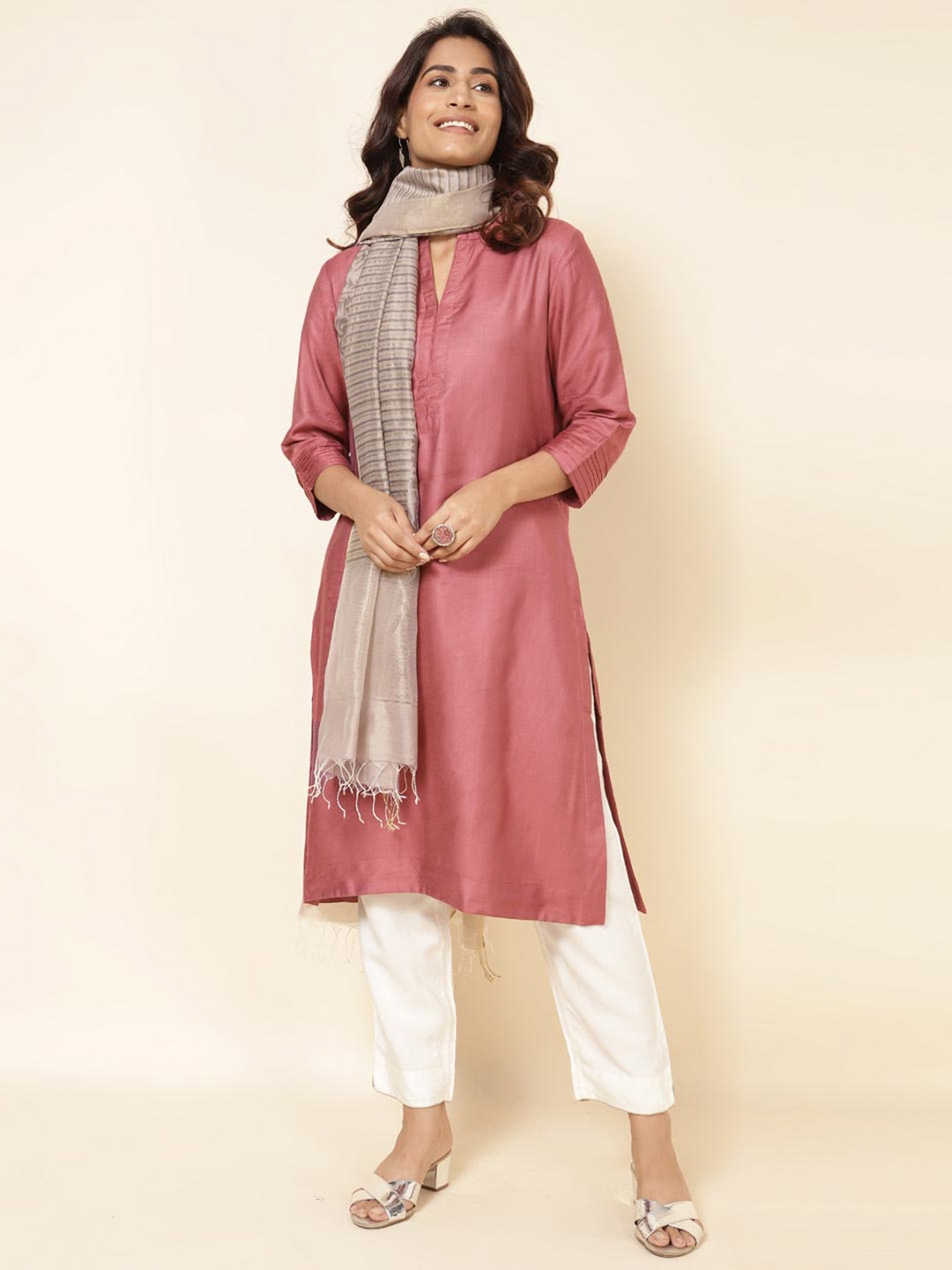 

Fabindia Striped Zari Cotton Silk Dupatta, Beige