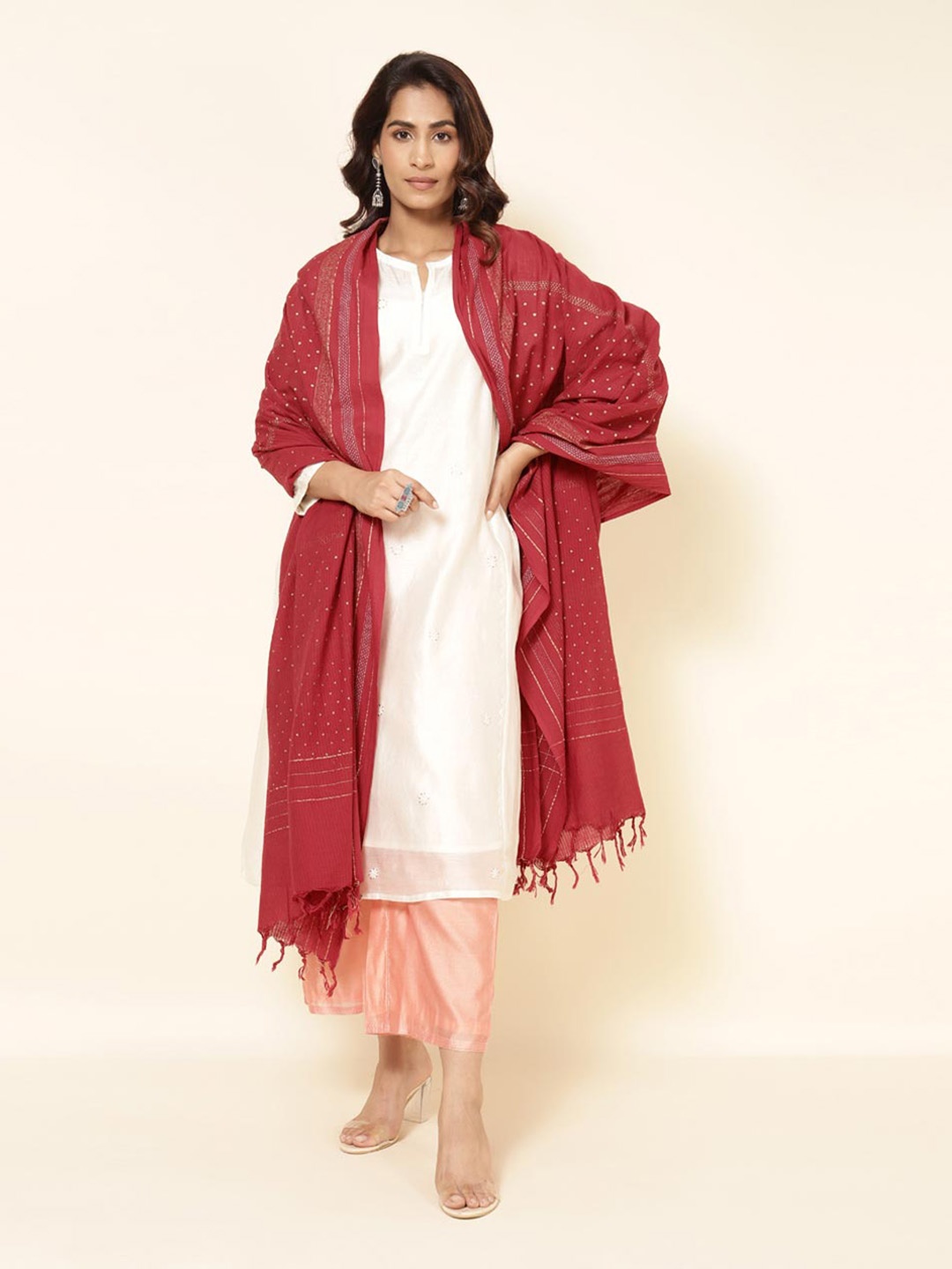 

Fabindia Polka Dots Printed Zari Cotton Dupatta, Maroon