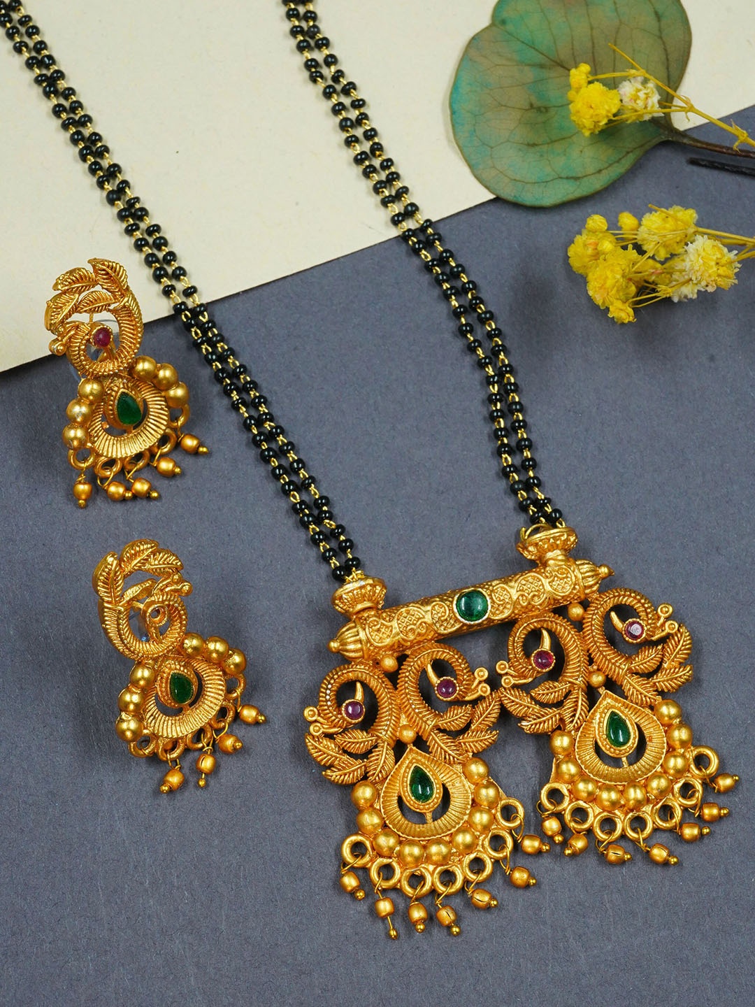 

GRIIHAM Gold-Plated Stone-Studded & Beaded Mangalsutra With Earrings