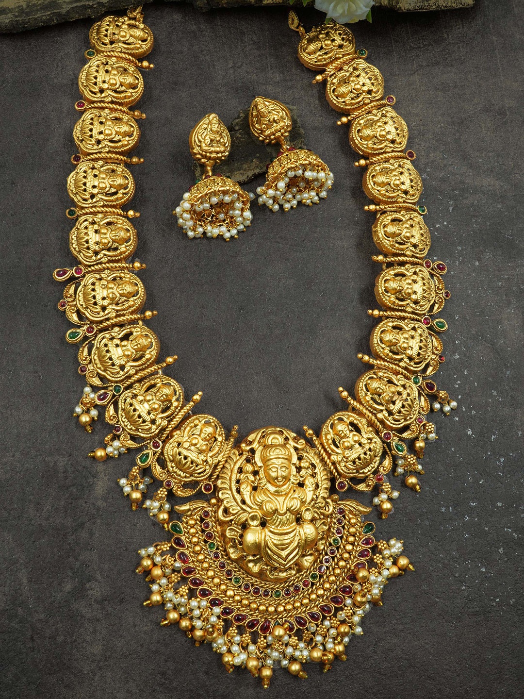 

GRIIHAM Gold-Plated CZ Studded & Pearl Beaded Jewellery Set