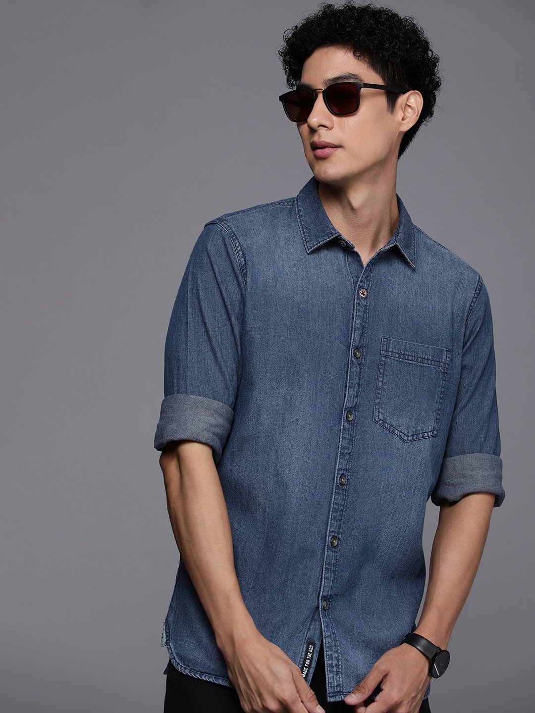 

WROGN Pure Cotton Slim Fit Solid Casual Shirt, Blue