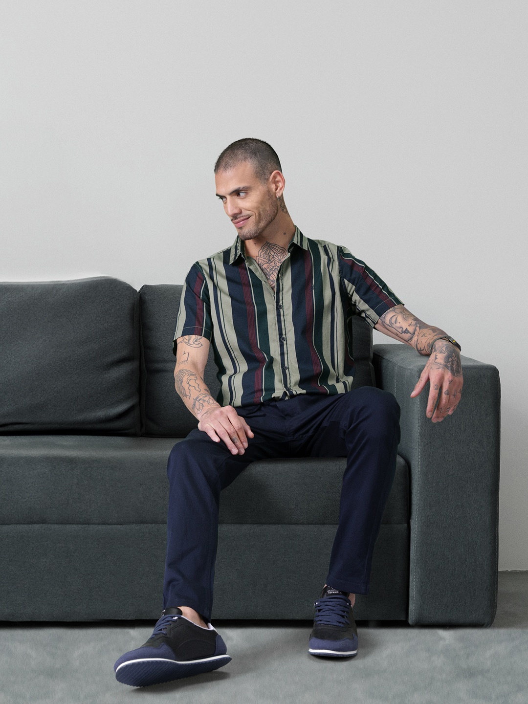 

WROGN Slim Fit Striped Pure Cotton Casual Shirt, Green