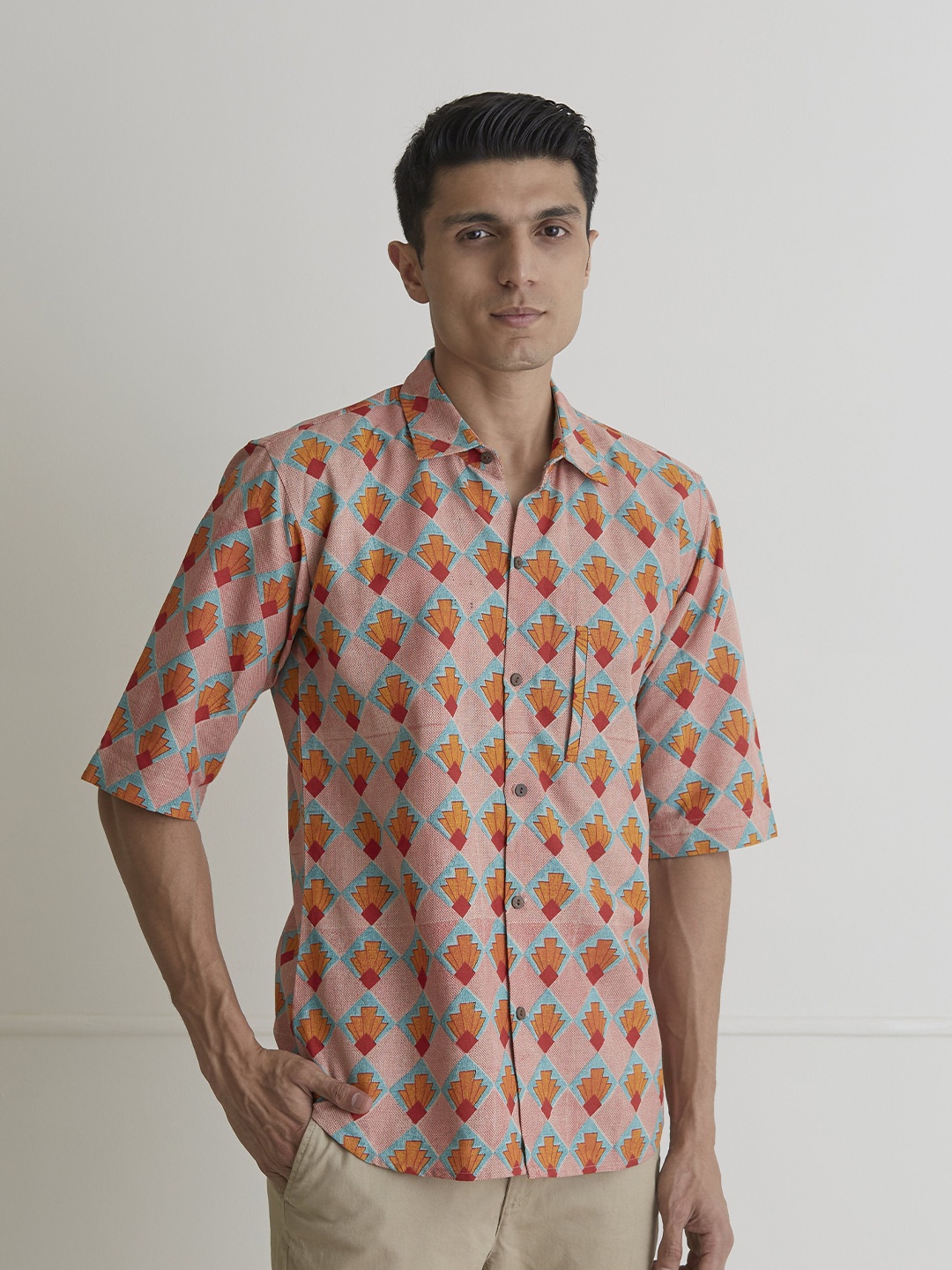 

ARTLESS Relaxed Abstract Printed Cotton Shirt, Peach