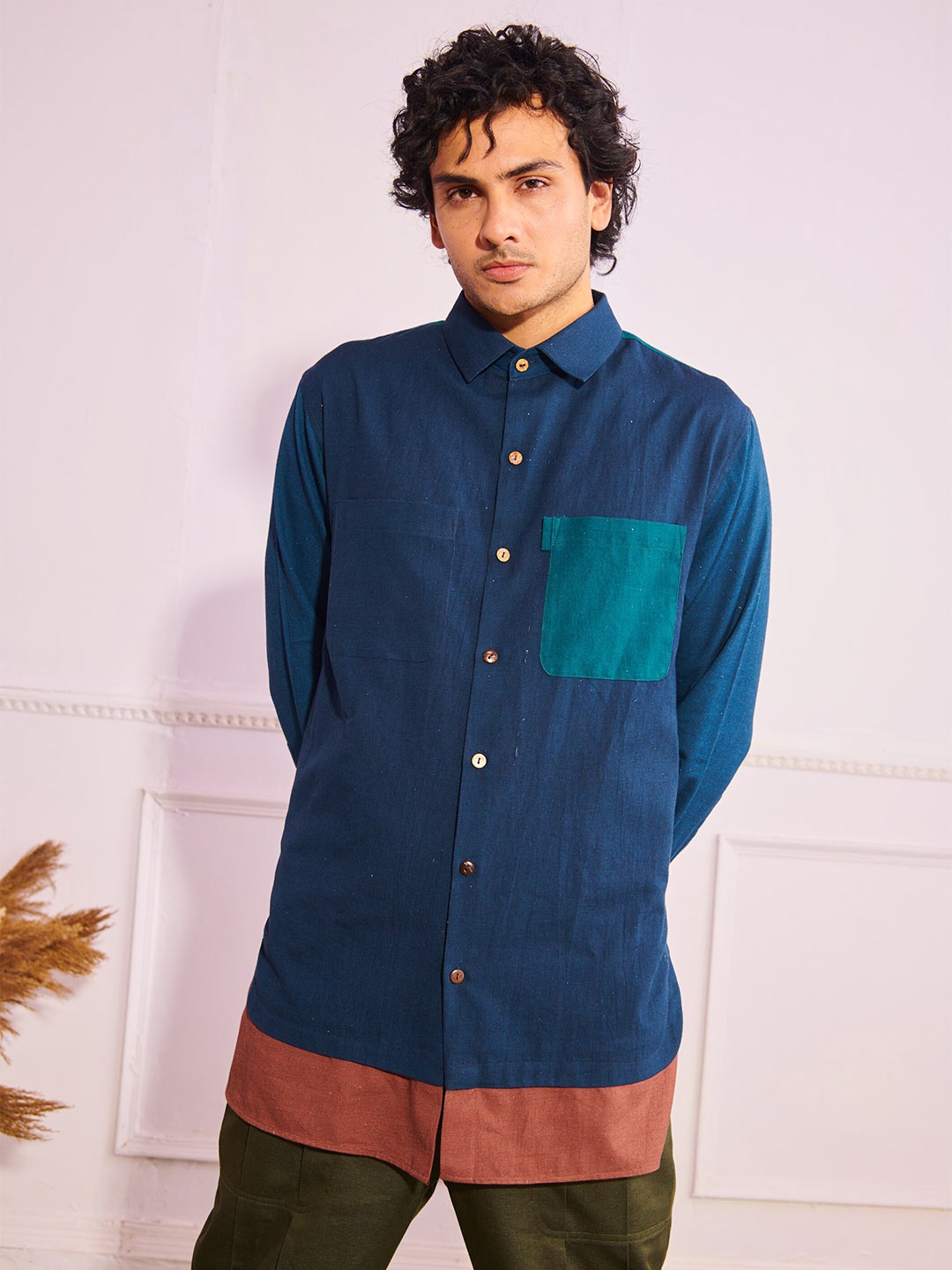 

ARTLESS Relaxed Opaque Longline Casual Shirt, Navy blue