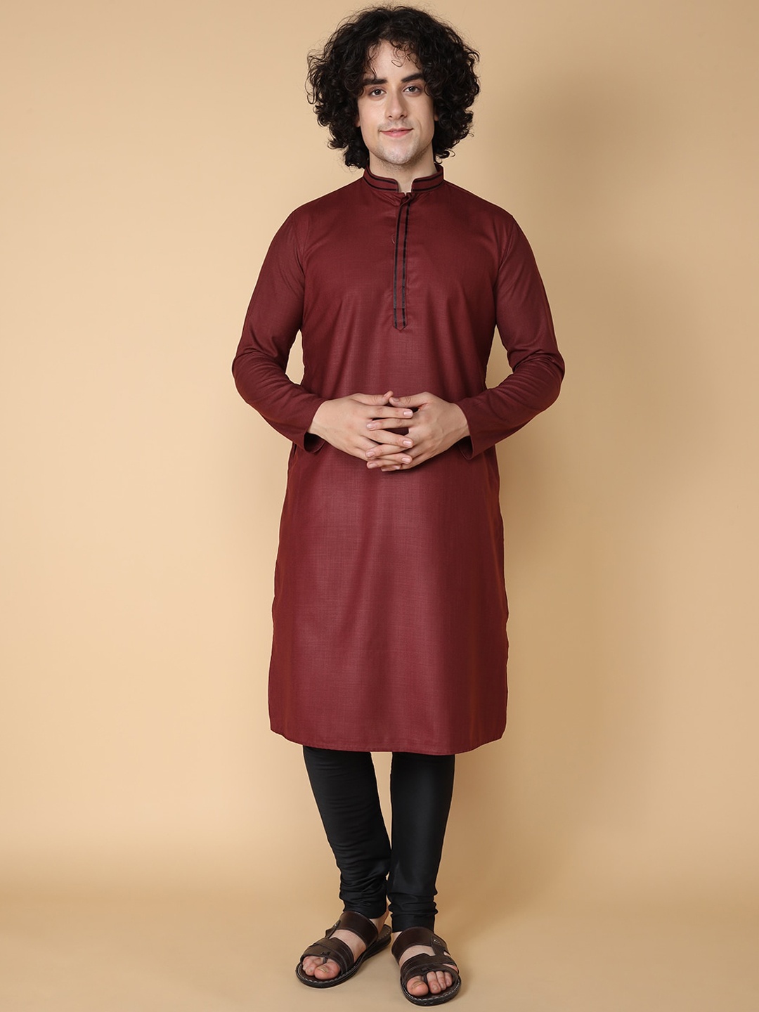 

TABARD Regular Pure Cotton Kurta with Churidar, Maroon