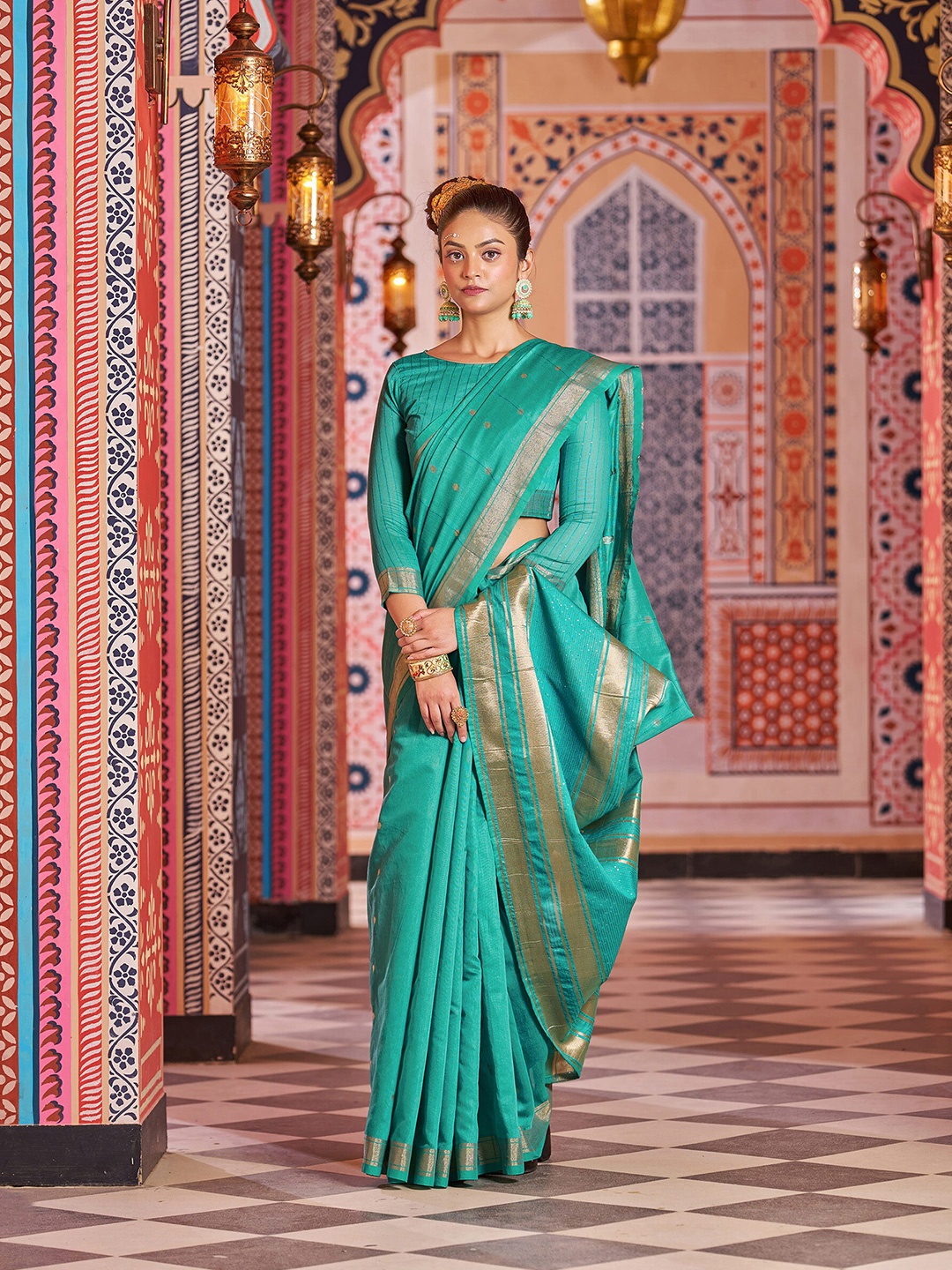 

elora Ethnic Motif Woven Design Zari Bhagalpuri Saree, Green