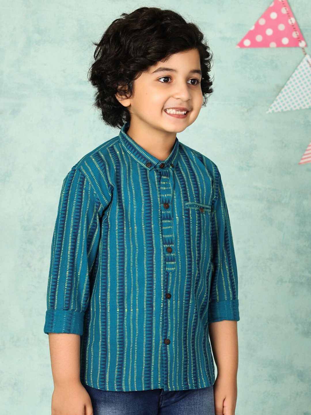

Fabindia Boys Geometric Printed Casual Cotton Shirt, Teal