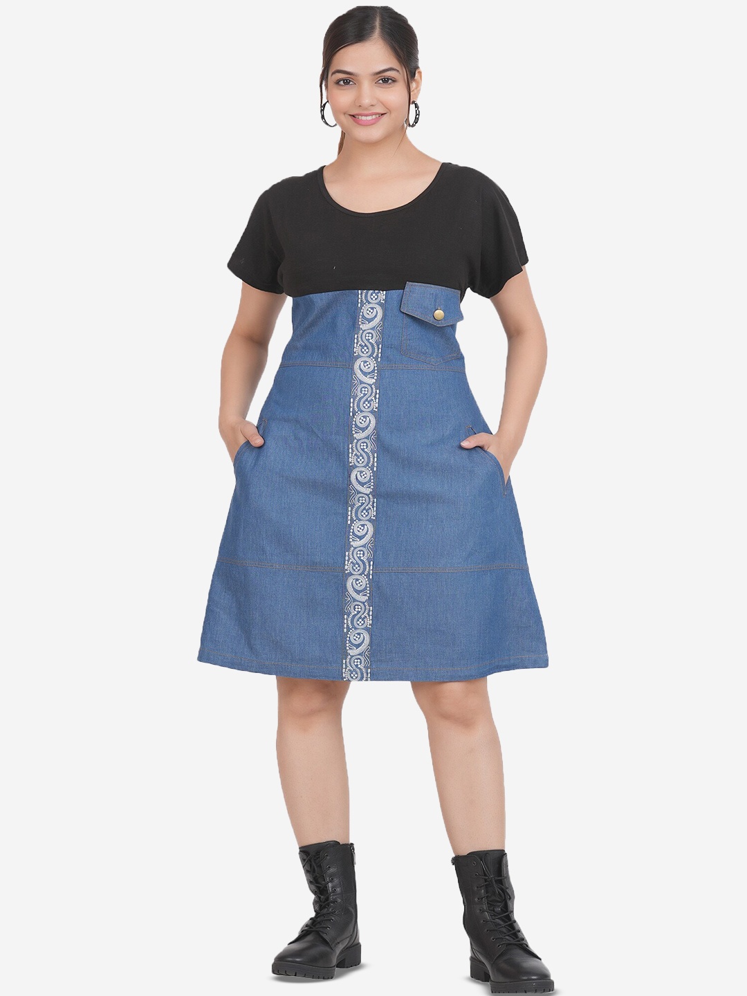 

SUMAVI-FASHION Embroidered Detailed Denim A-Line Dress, Blue