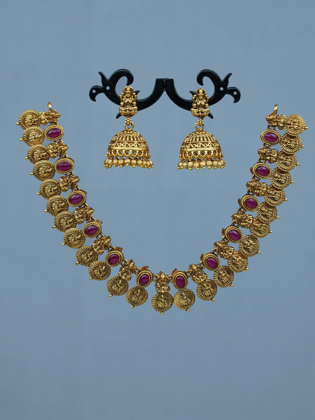 

Diksha collection Gold-Plated Necklace & Earrings