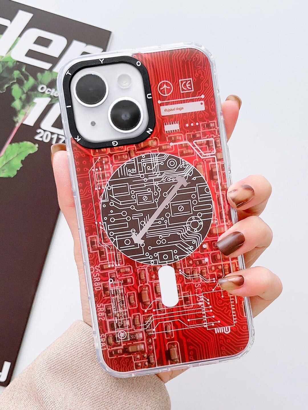 

TREEMODA Printed iPhone 14 Phone BackCover, Red