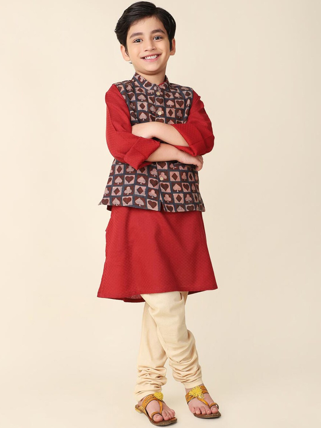 

Fabindia Boys Printed Cotton Kurta Set, Maroon