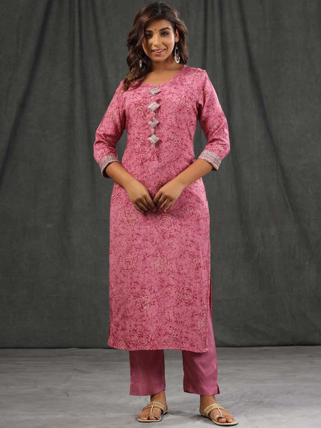 

Meena Bazaar Ethnic Motifs Printed Sequined Kurta with Trousers, Mauve