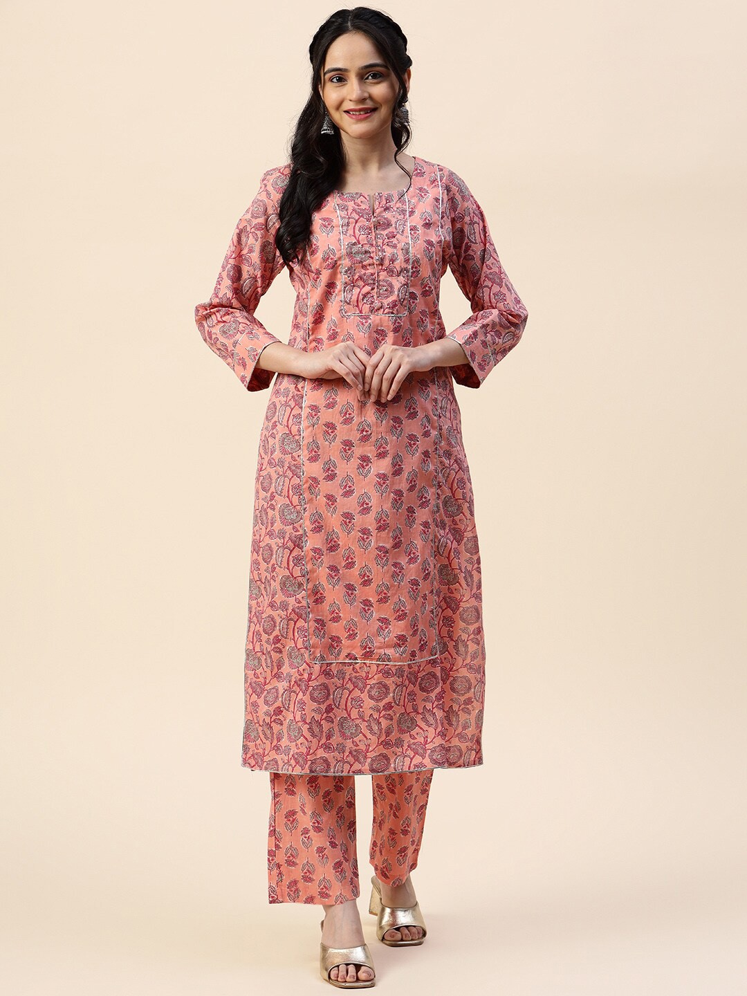 

Meena Bazaar Women Peach-Coloured Floral Printed Regular Kurta with Trousers