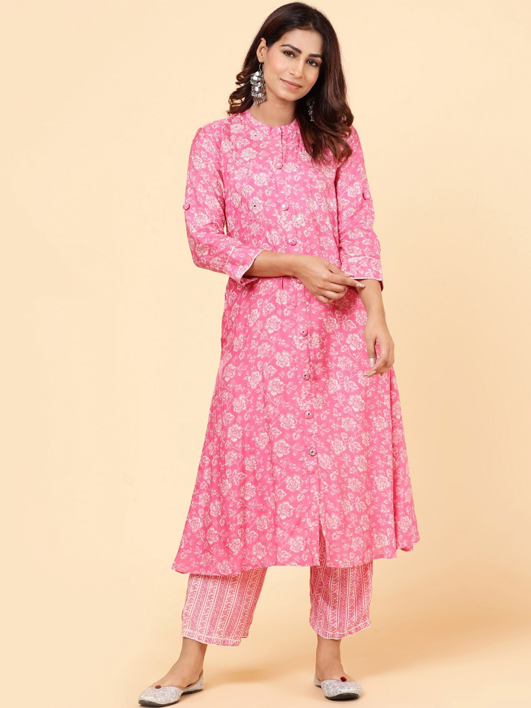 

Meena Bazaar Floral Printed Mirror Work Kurta with Trousers, Pink