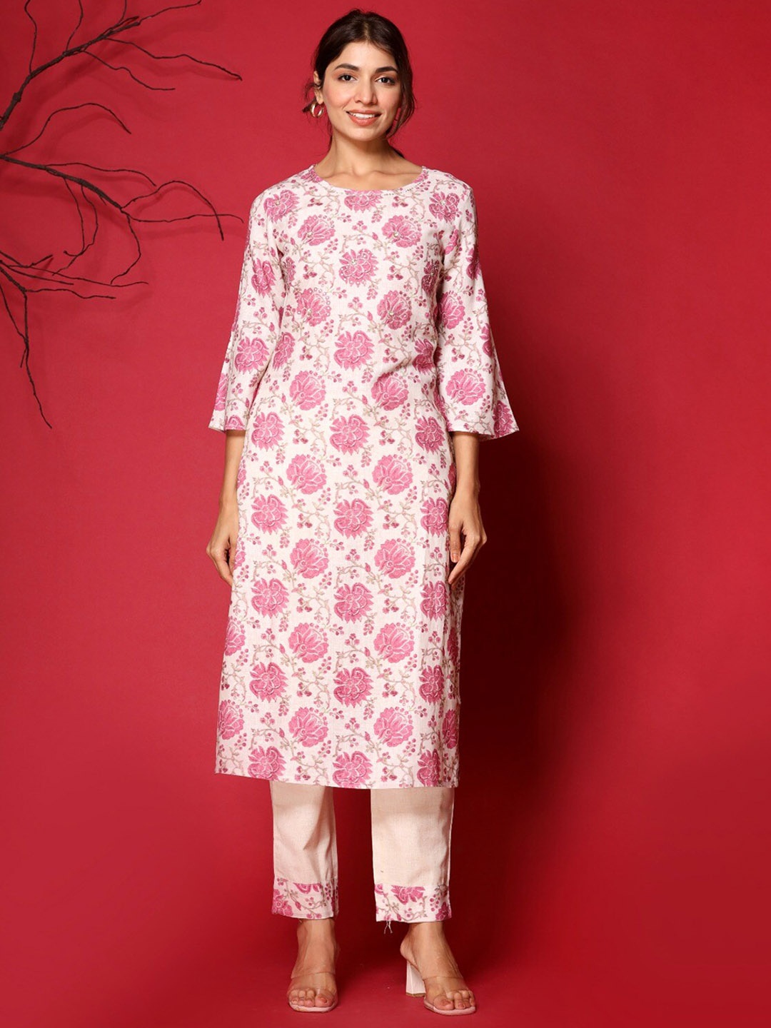 

Meena Bazaar Floral Printed Bell Sleeves Kurta with Trousers, Cream