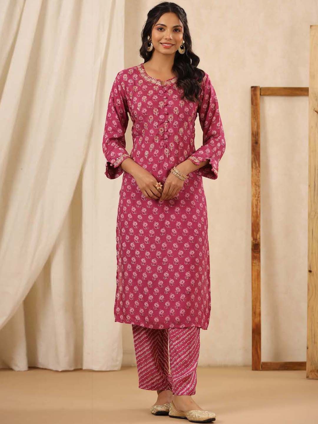 

Meena Bazaar Ethnic Motifs Printed Regular Muslin Kurta With Trousers, Pink
