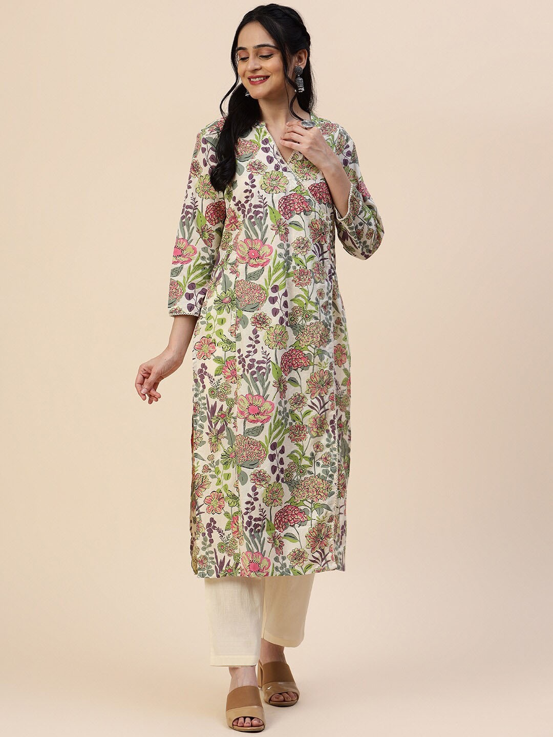 

Meena Bazaar Floral Printed Lace Detail Angrakha Style Straight Kurta With Trousers, Off white