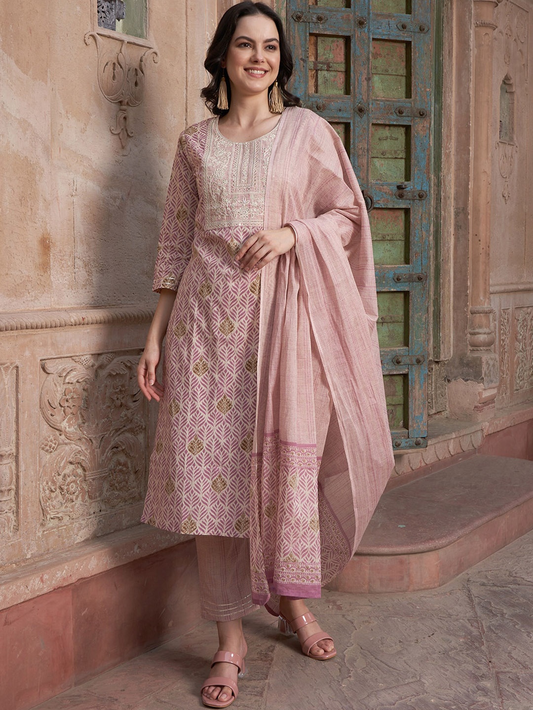 

Sangria Mauve coloured Floral Printed Pure Cotton Kurta with Churidar & With Dupatta