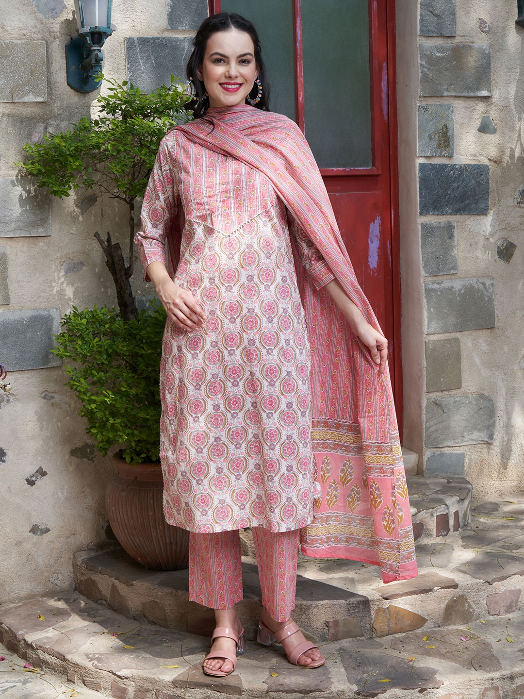 

Sangria Ethnic Motifs Printed Gotta Patti Pure Cotton Kurta With Trousers & Dupatta, Peach