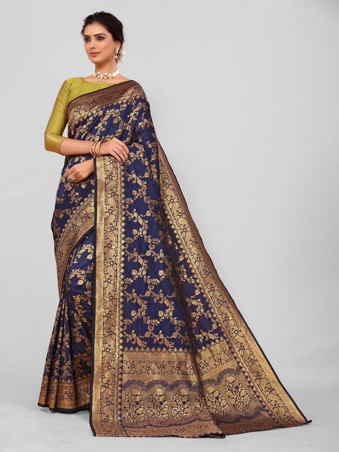 

DIVASTRI Floral Woven Design Zari Silk Cotton Banarasi Saree, Navy blue