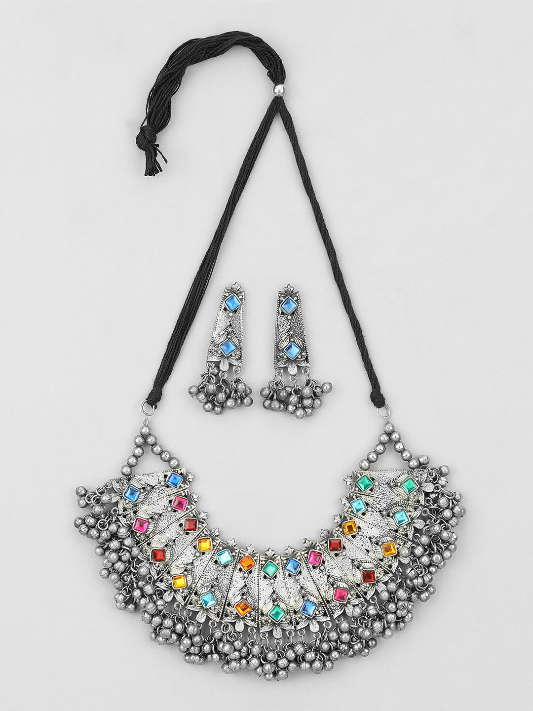 

Samridhi DC Silver-Plated Stone Studded & Beaded Jewellery Set