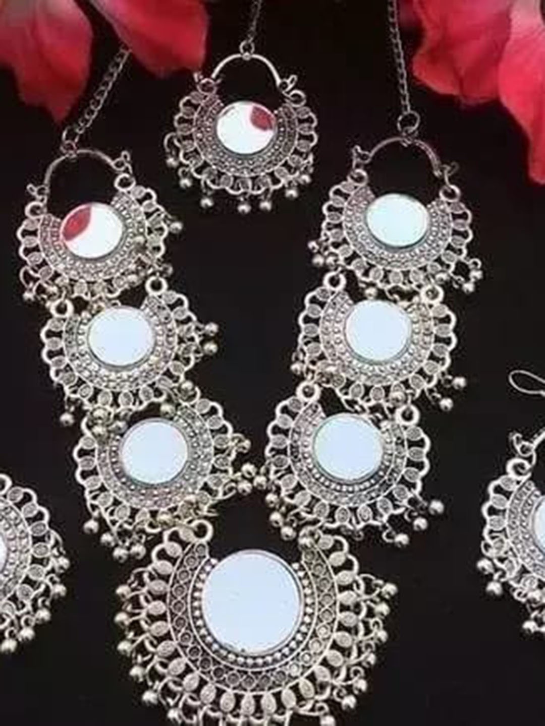 

Samridhi DC Silver-Plated Beaded Jewellery Set