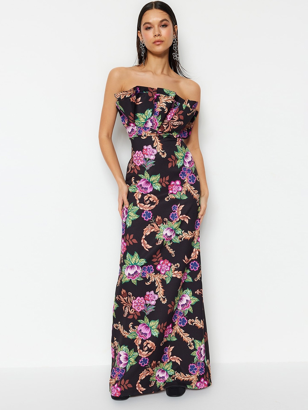 

Trendyol Floral Printed Gathered Maxi Dress, Black