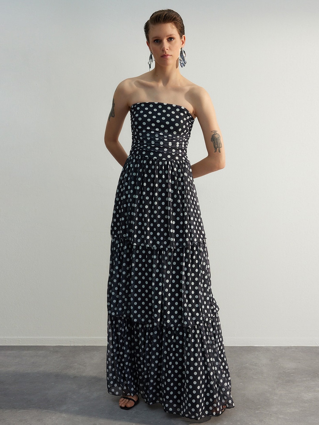 

Trendyol Polka Dot Printed Strapless Layered Maxi Dress, Black