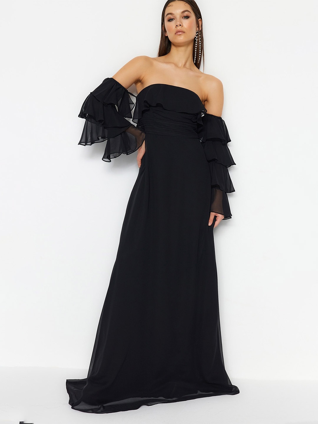 

Trendyol Off-Shoulder Bell Sleeve Maxi Dress, Black