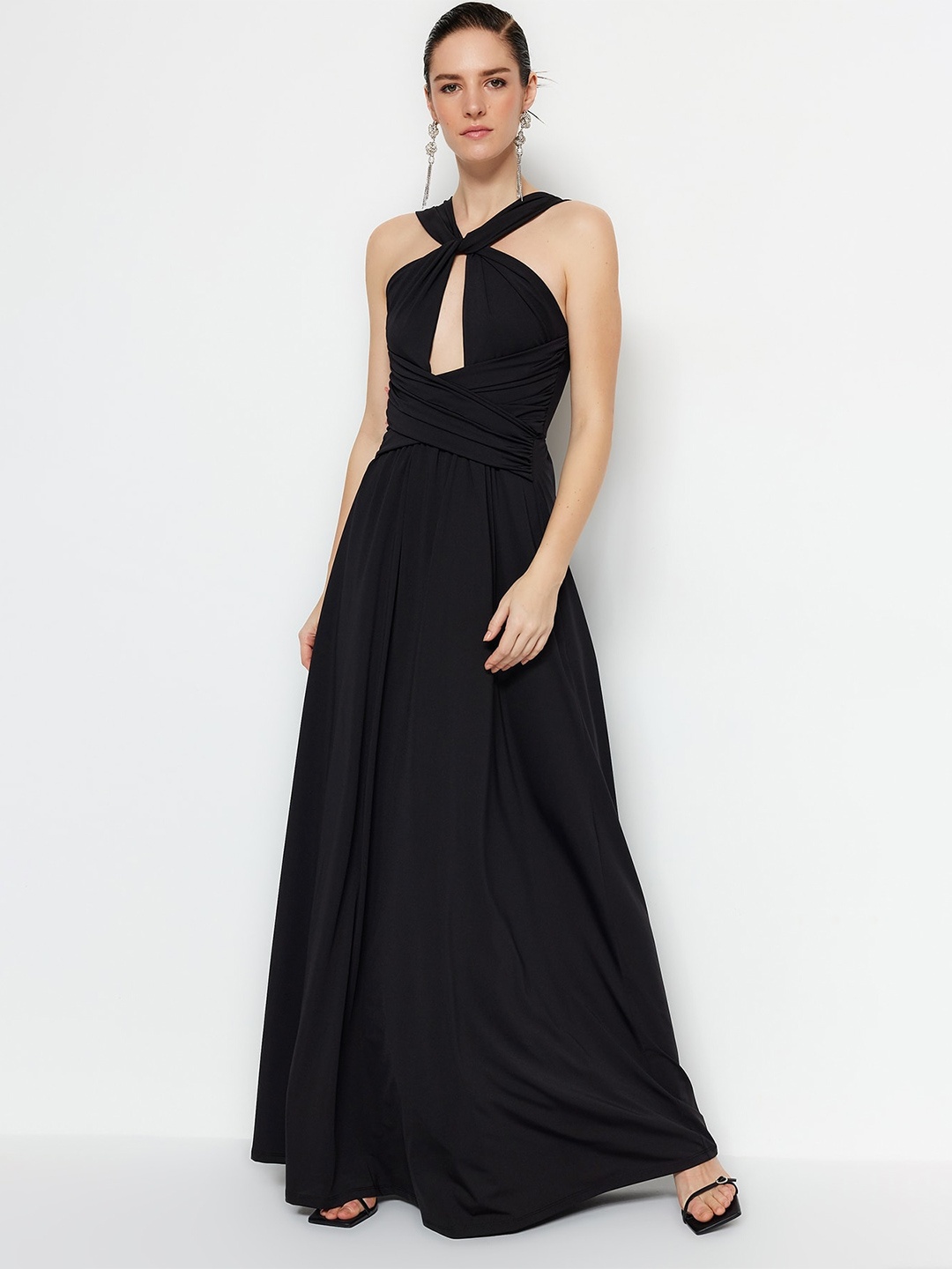 

Trendyol Shoulder Straps Cut-Outs Detail Maxi Dress, Black