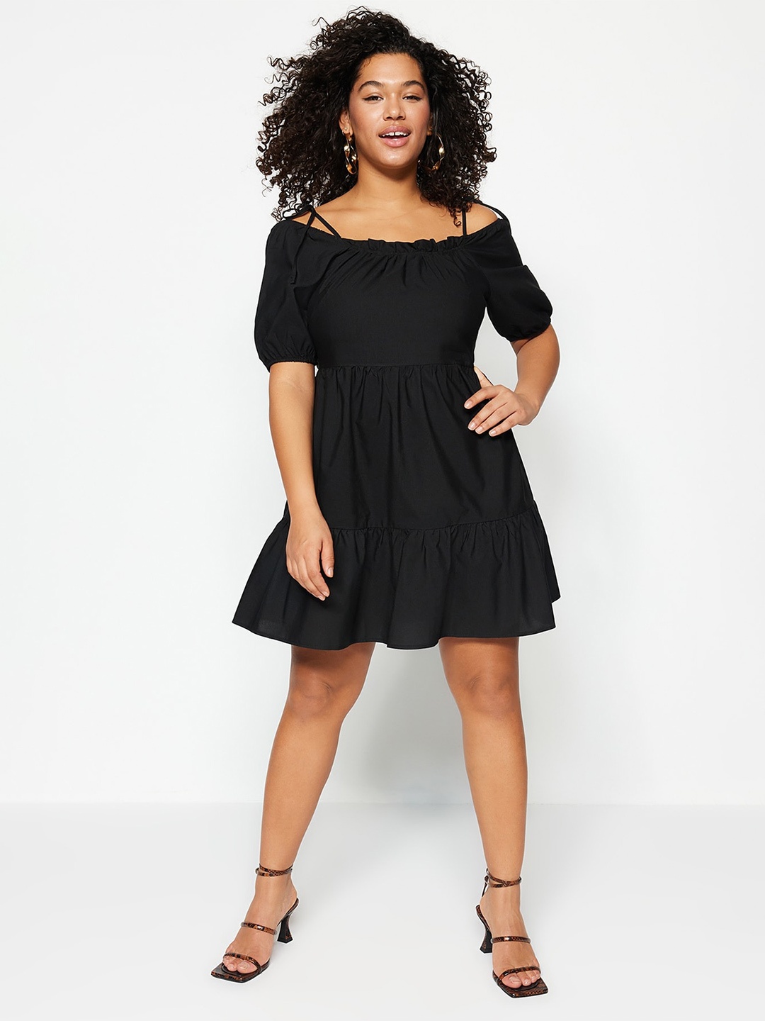 

Trendyol Off Shoulder Gathered Detailed Casual Fit & Flare Dress, Black