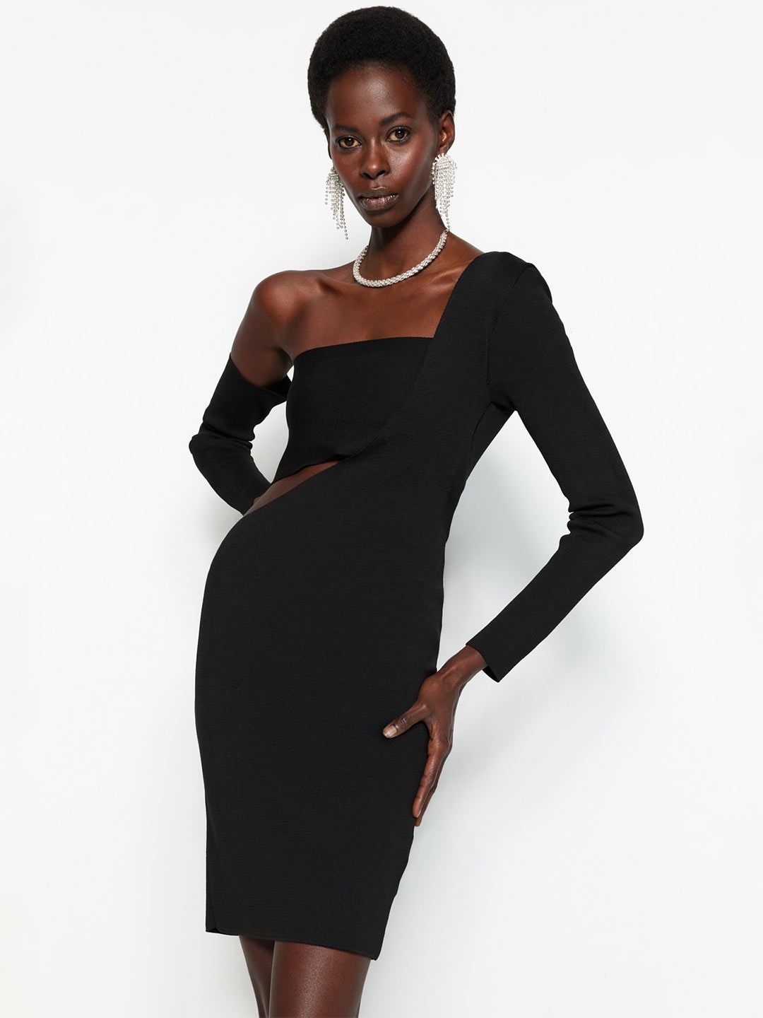 

Trendyol One Shoulder Cut Out Bodycon Dress, Na