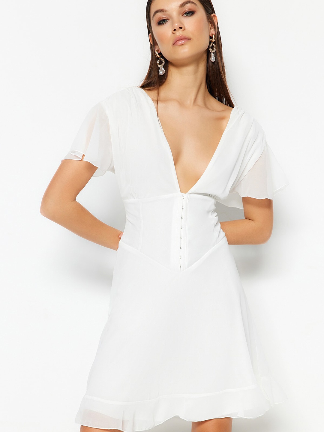 

Trendyol Gathered Flared Sleeves V-Neck Flounce A-Line Dress, White