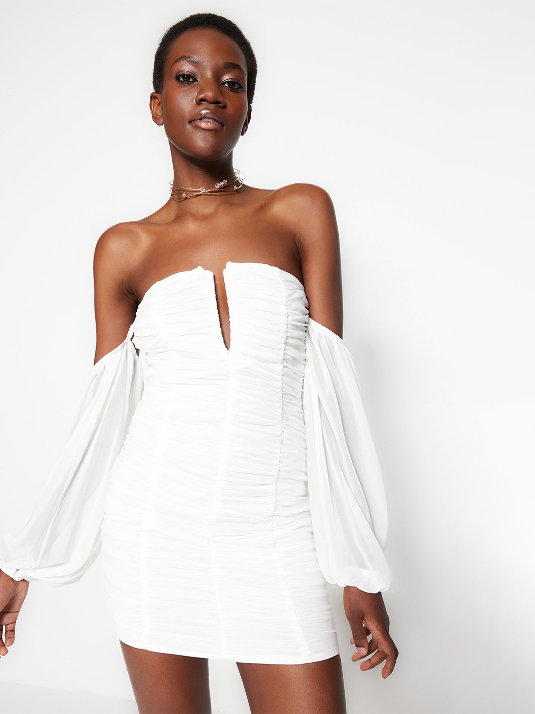 

Trendyol Off-Shoulder Puff Sleeves Sheath Dress, White