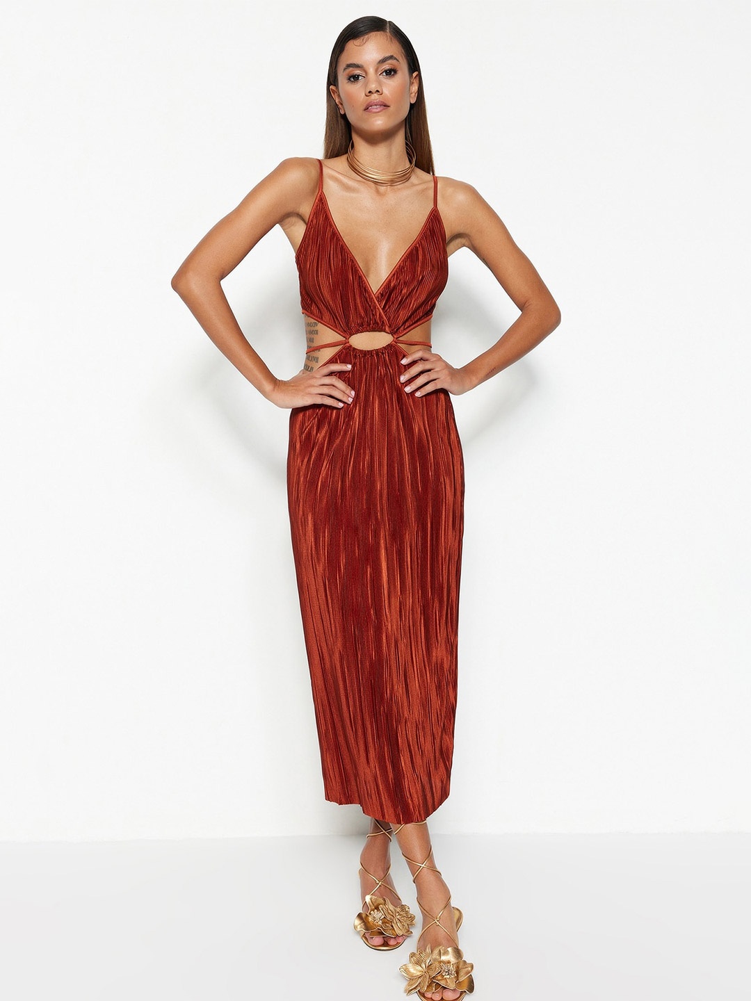 

Trendyol Shoulder Straps Self Design Cut Outs Detailed Midi Sheath Dress, Rust