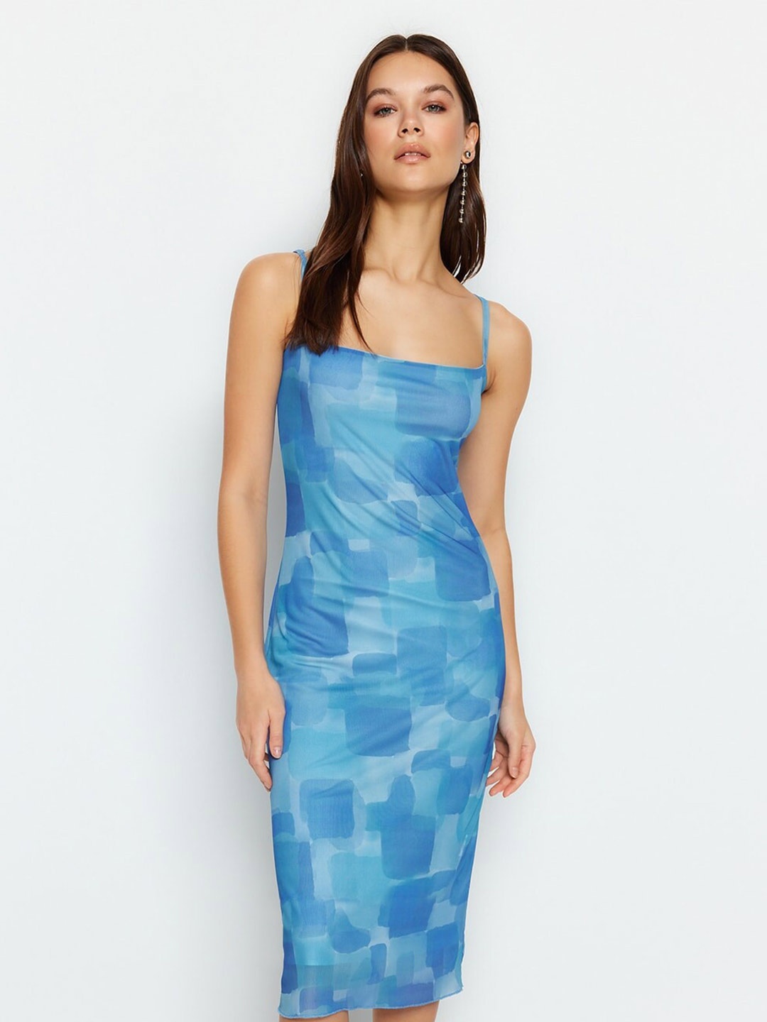 

Trendyol Geometric Printed Shoulder Straps Sleeves Bodycon Dress, Blue