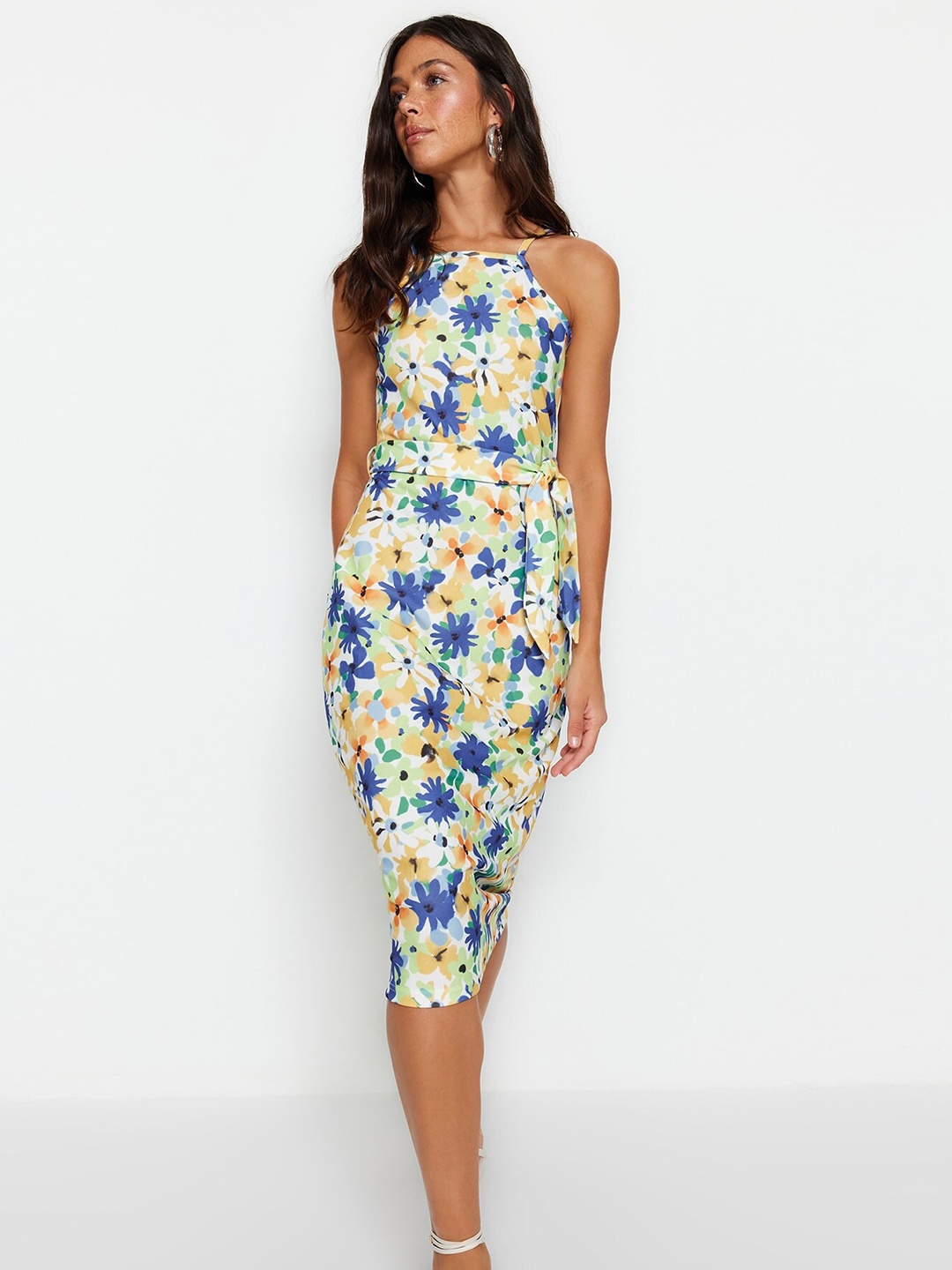 

Trendyol Floral Printed Tie-Up Sheath Dress, White