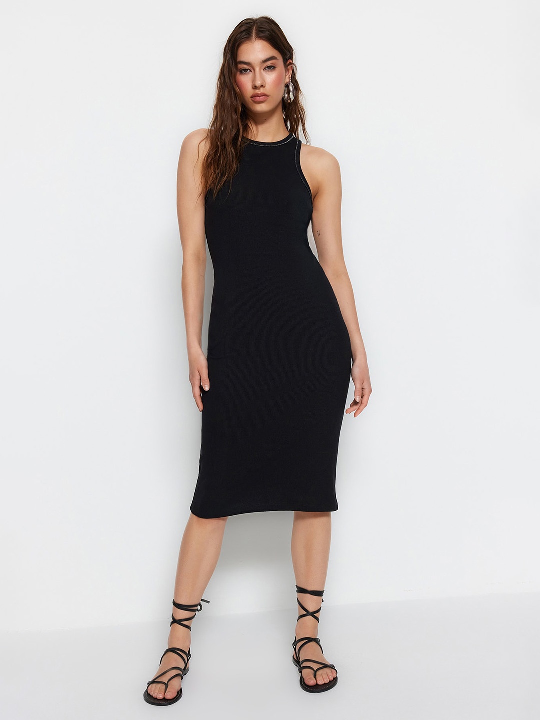 

Trendyol Sleeveless Knee Length Bodycon Dress, Black