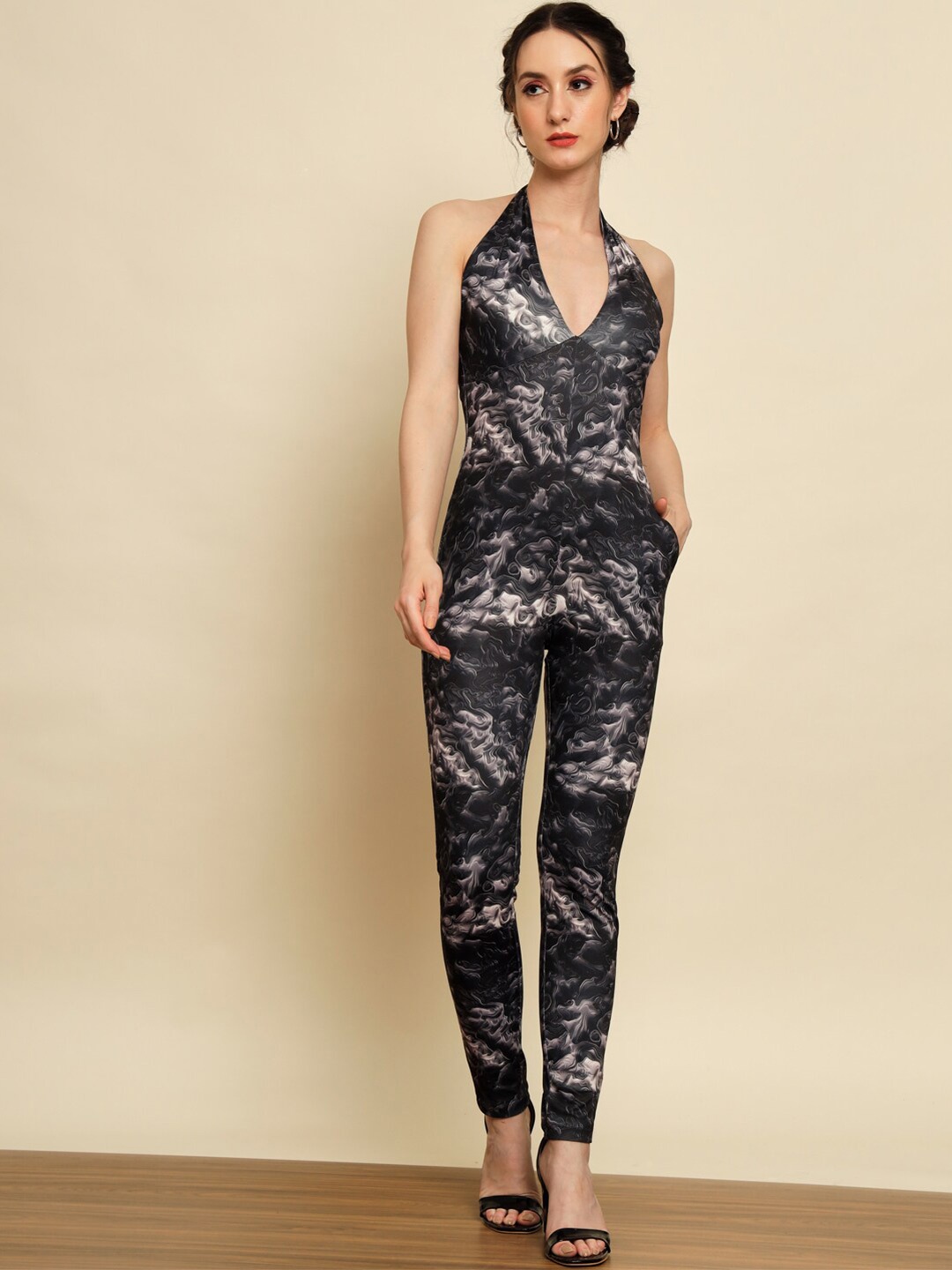 

BAESD Halter Neck Abstract Printed Basic Jumpsuit, Black