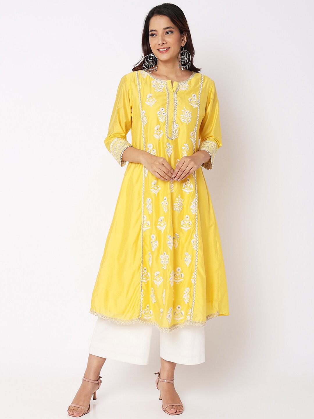 

Ethnicity Ethnic Motifs Embroidered Gotta Patti A-Line Kurta, Yellow