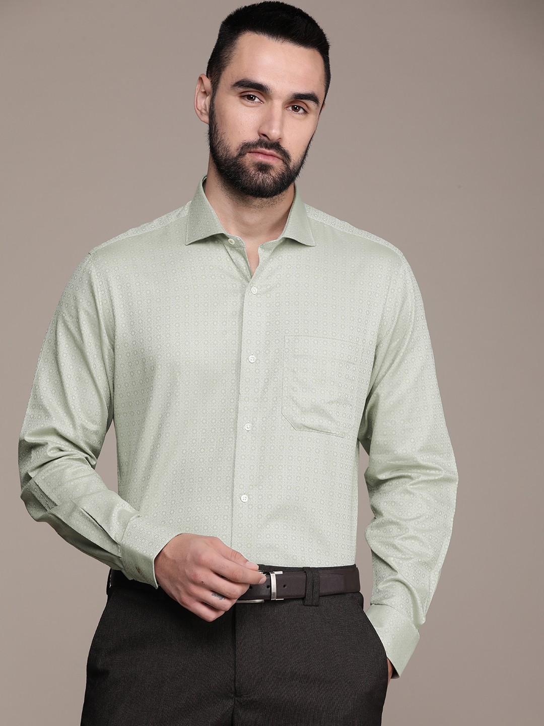 

Van Heusen World Wear Floral Printed Pure Cotton Formal Shirt, Sea green