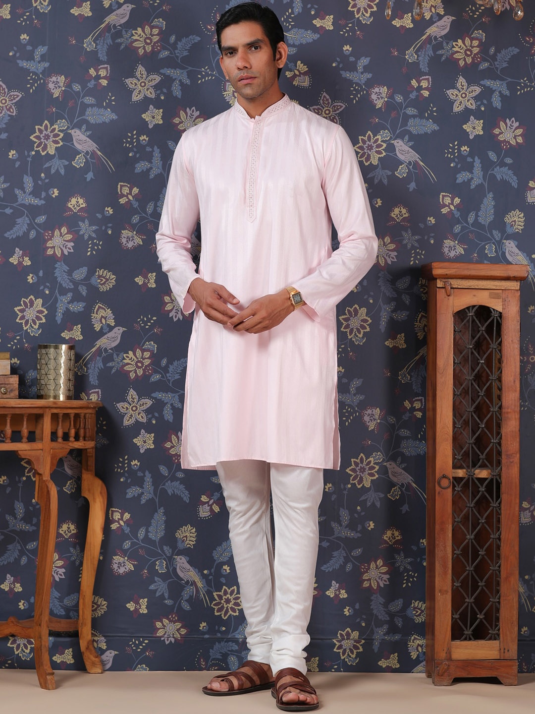 

House of Pataudi Woven Design Pure Cotton Kurta with Churidar, Pink