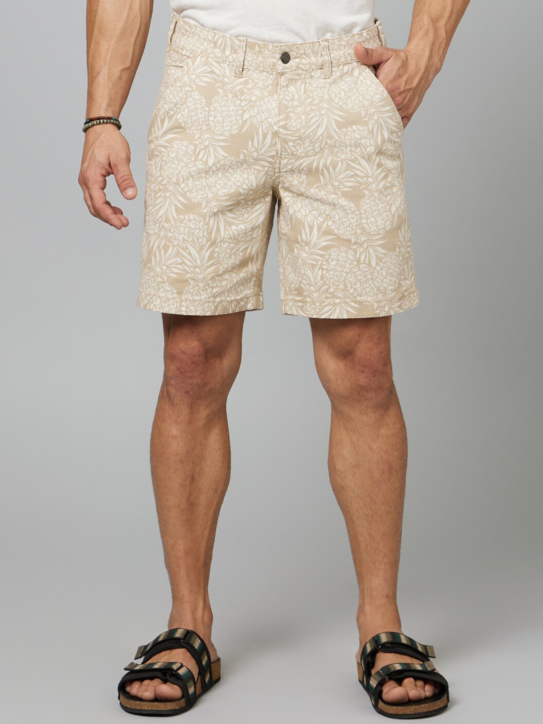 

Celio Men Conversational Printed Cotton Shorts, Beige
