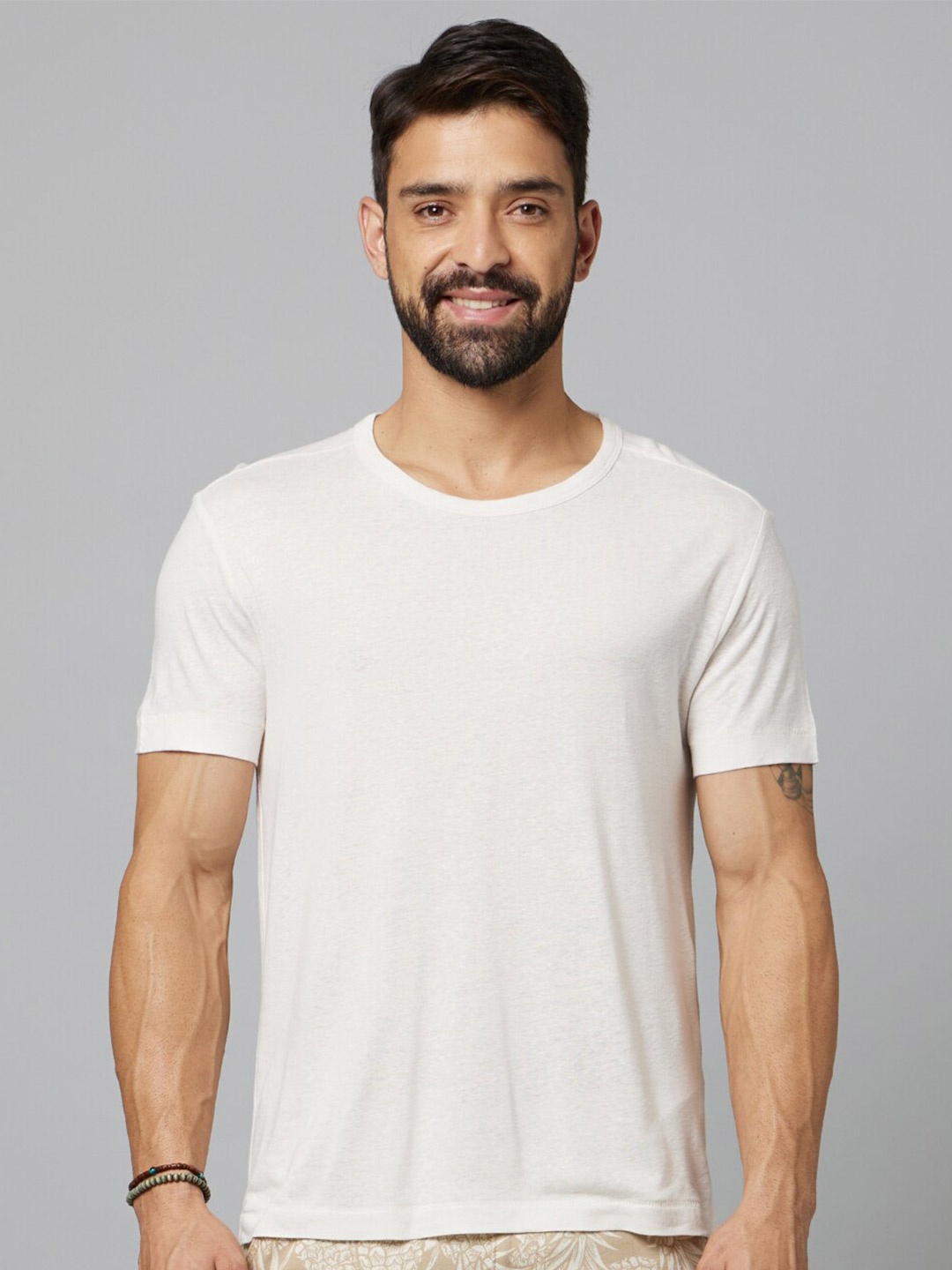

Celio Round Neck Cotton T-shirt, Off white