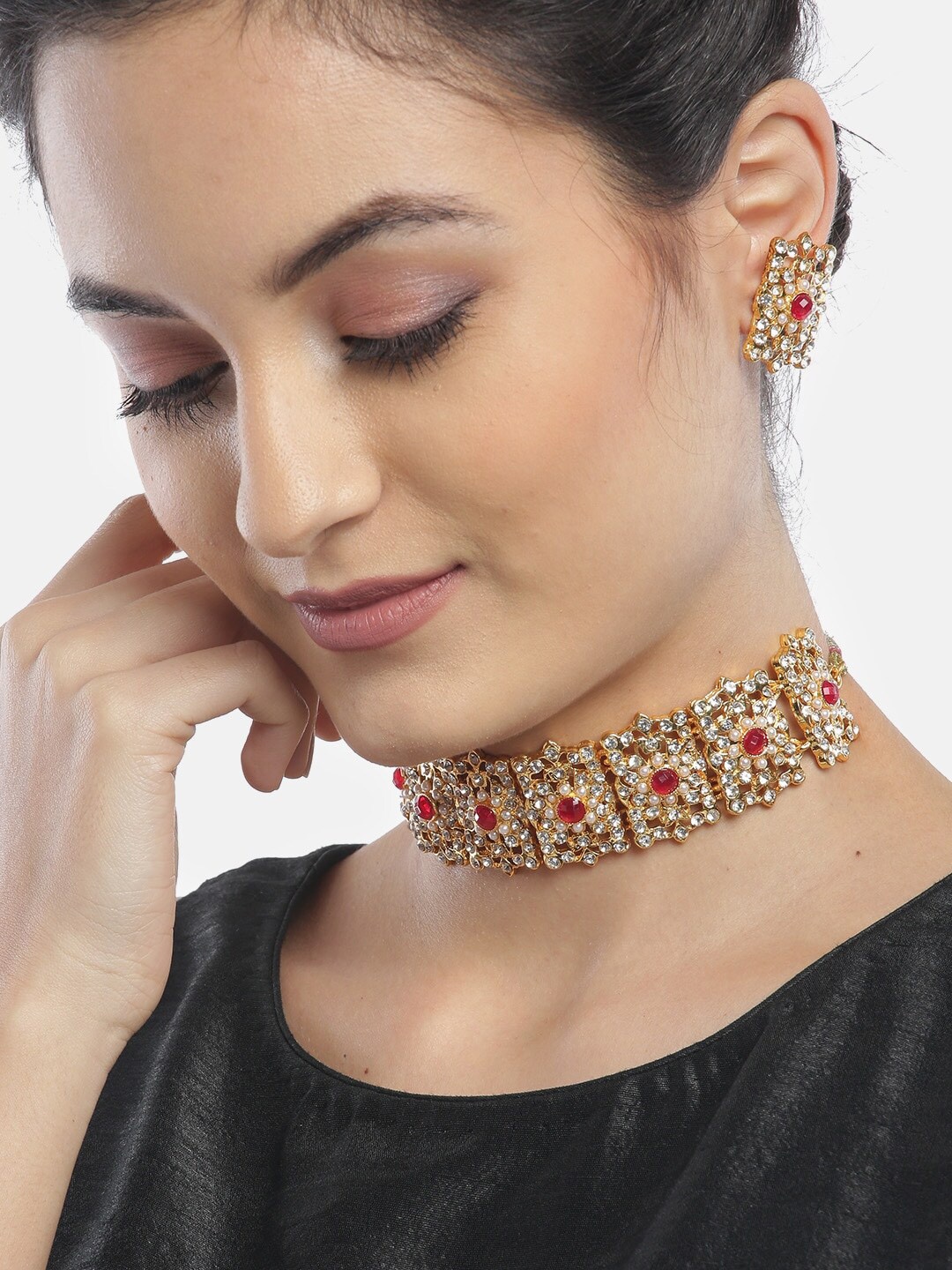 

Anouk Gold-Plated Stone Studded Necklace & Earring